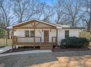 984 Manor Dr SE, Smyrna, GA 30080
