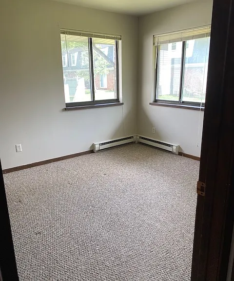 850 Gloucester Ct #2 — Photo 3