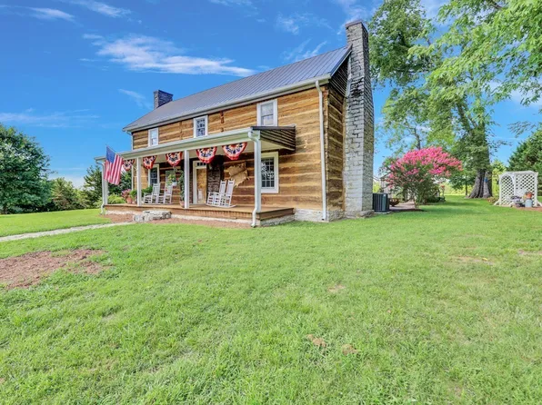 1115 Chenault Ln, Castalian Springs, TN 37031