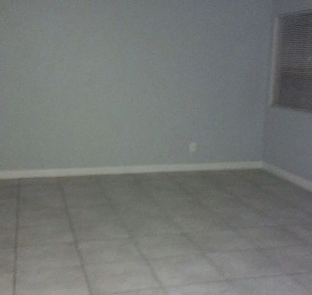 1110 S Kenmore Ave — Photo 14