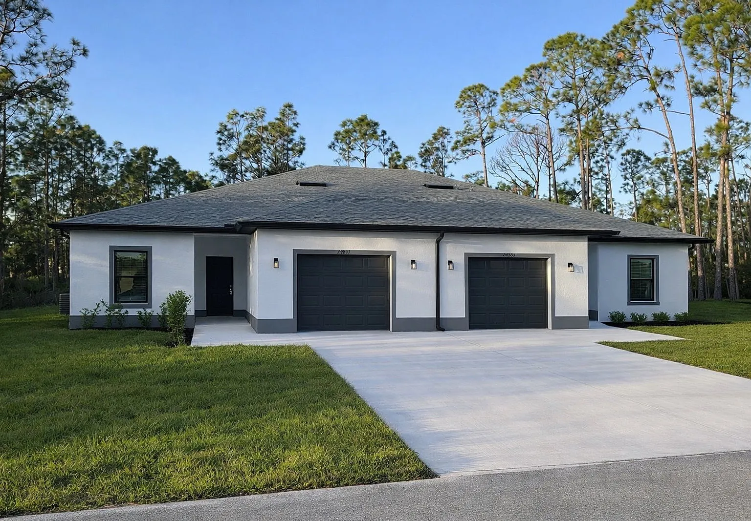 3 bed, 2.0 bath, 1250 sqft, $1,595 — Photo 1