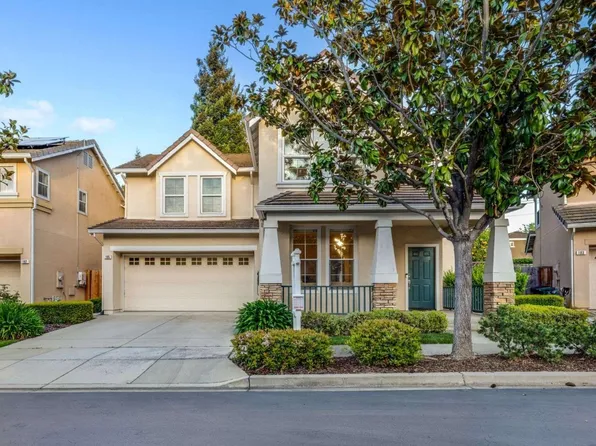 105 Chetwood Dr, Mountain View, CA 94043