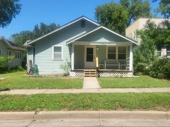 1428 E 2nd Ave, Winfield, KS 67156