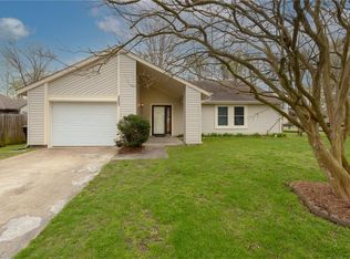2637 Saint Regis Ln, Virginia Beach, VA 23453