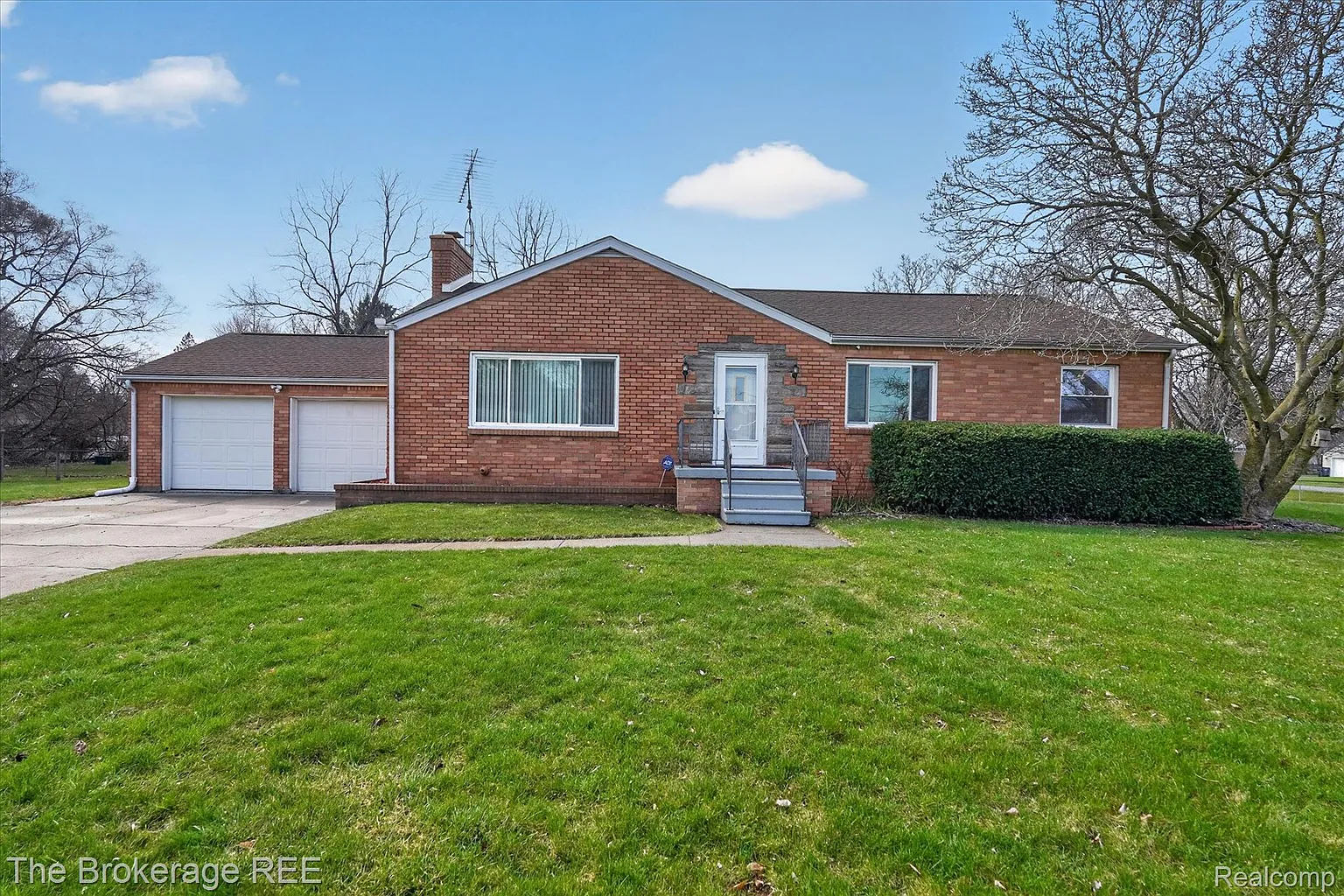 4224 Potter Rd photo 1