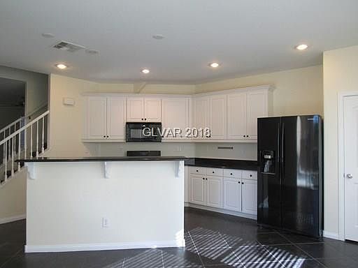 2nd image of 11570 Giles St