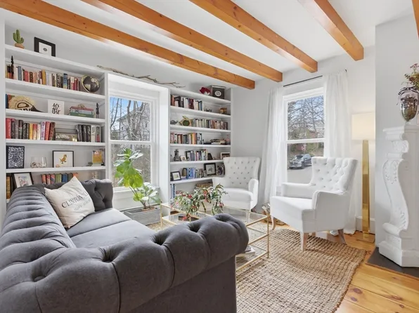 58-58 Nahant Ave #A, Dorchester, MA 02122