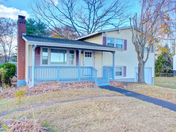 1001 Middle Street, Middletown, CT 06457