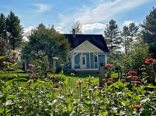 2383 East Elmore Road, Elmore, VT 05680