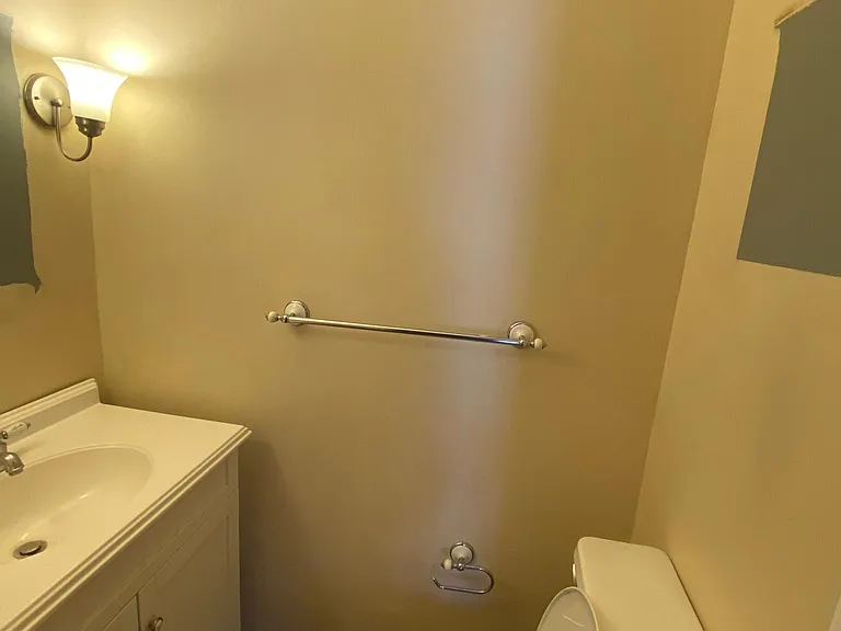 1404 Weatherstone Dr — Photo 10