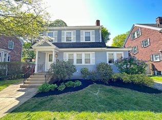 11 Parkway Rd, Medford, MA 02155
