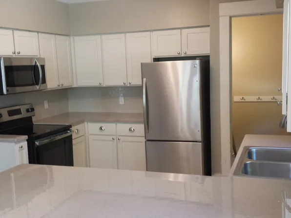 1239 Bemis St SE, Grand Rapids, MI 49506