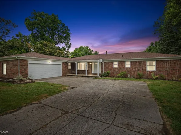 16295 Sperry Rd, Vermilion, OH 44089