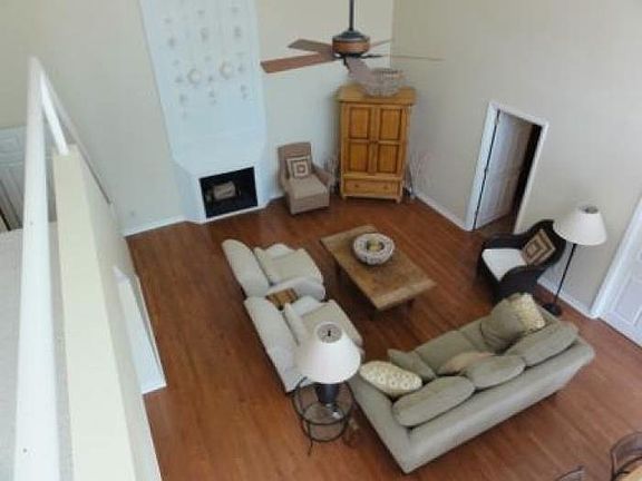 5th image of 245 Hollow Ln