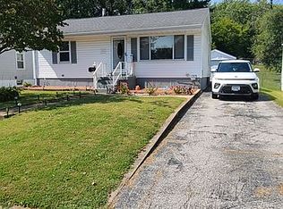 3325 Marmary Ln, Saint Ann, MO 63074