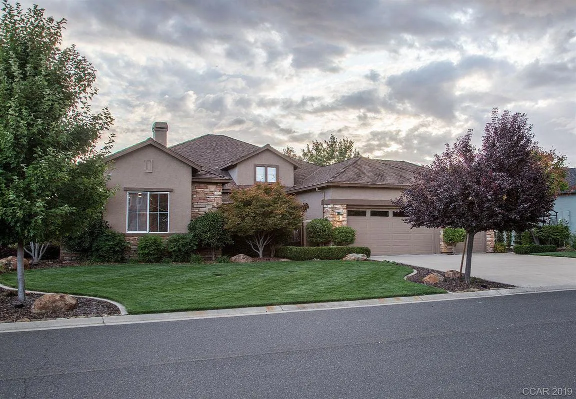 241 Rock Ridge Ln photo 1