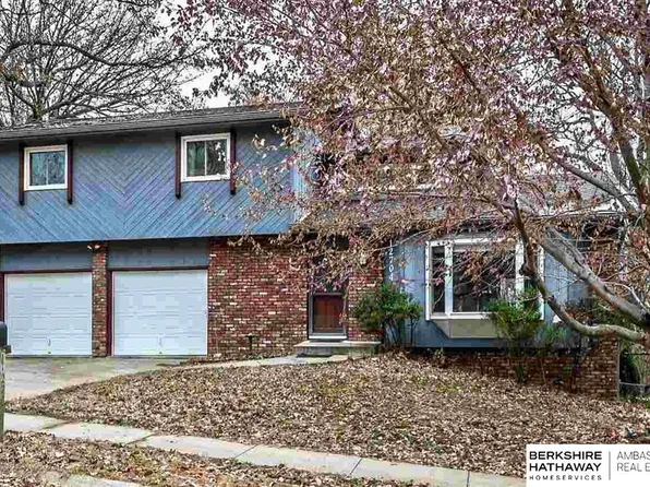 12704 S 38th St, Bellevue, NE 68123