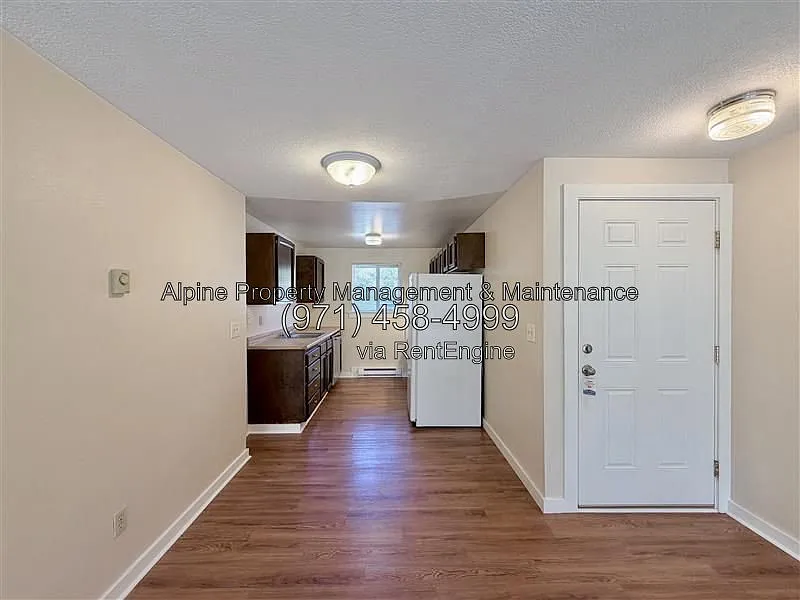 2 bed, 1.0 bath, 800 sqft, $1,449 — Photo 3
