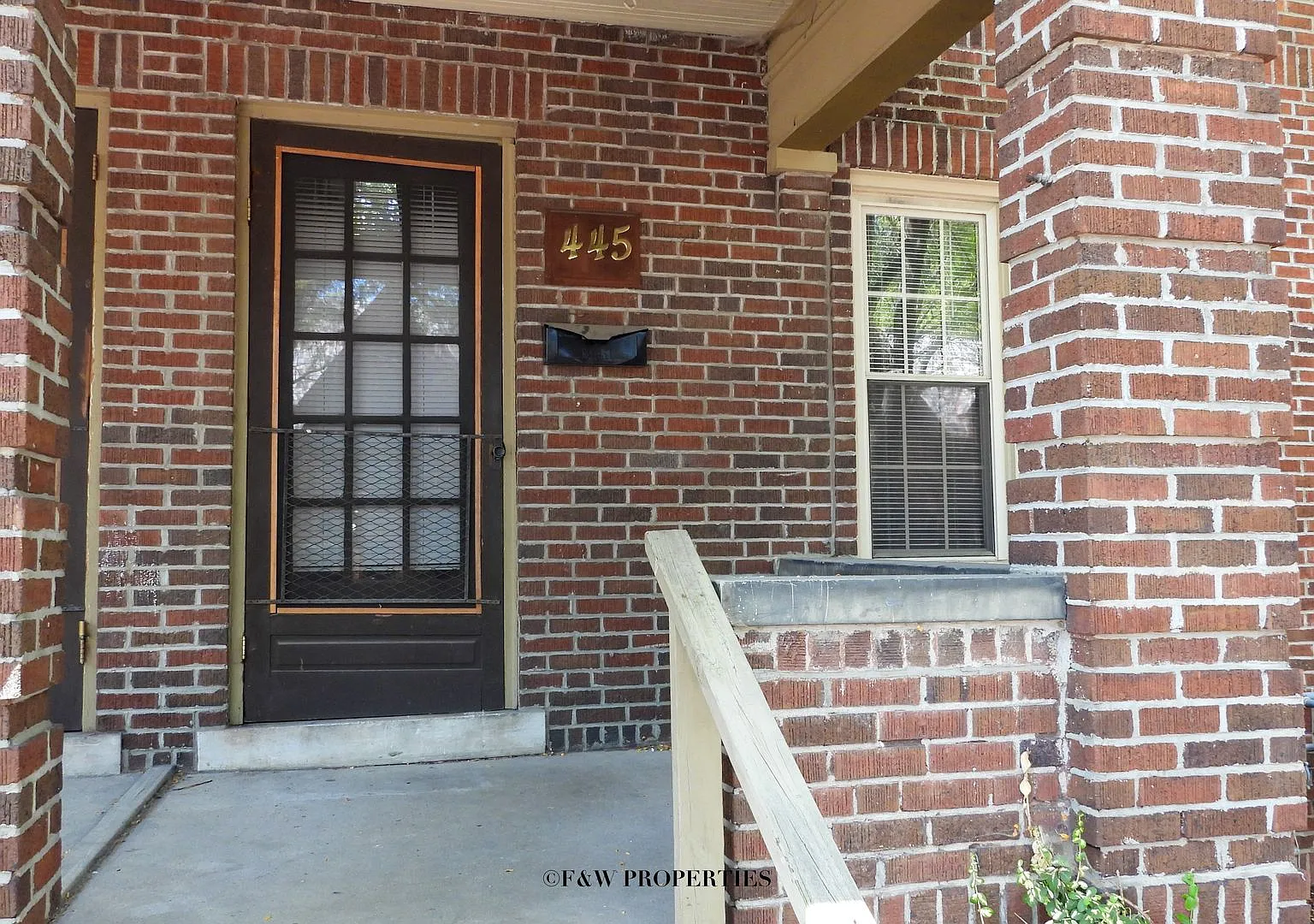 437-451 Rhoads Ave — Photo 4