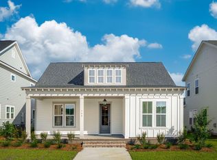 742 Blueway Ave, Summerville, SC 29486