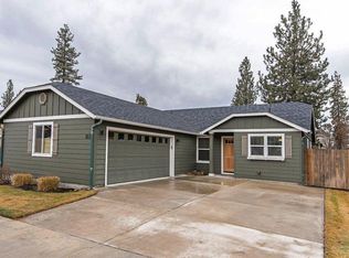 1611 W Hill Ave, Sisters, OR 97759