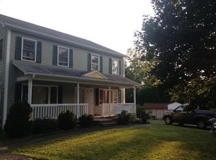 23 Charles Ln, Amherst, MA 01002