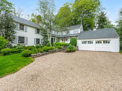 39 Deepwood Road, Darien, CT, 06820