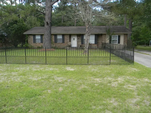 317 Liberty St N, Estill, SC 29918