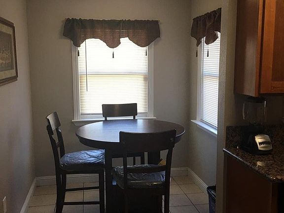 2nd image of 2821 Janette Way