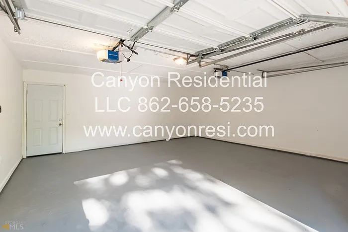 220 Splitwood Ln — Photo 15