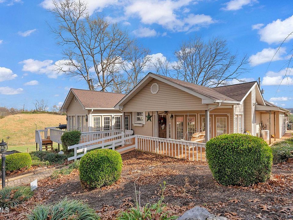 1st image of 17443 Singingwood Ln