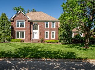 303B Coralberry Rd, Louisville, KY 40207