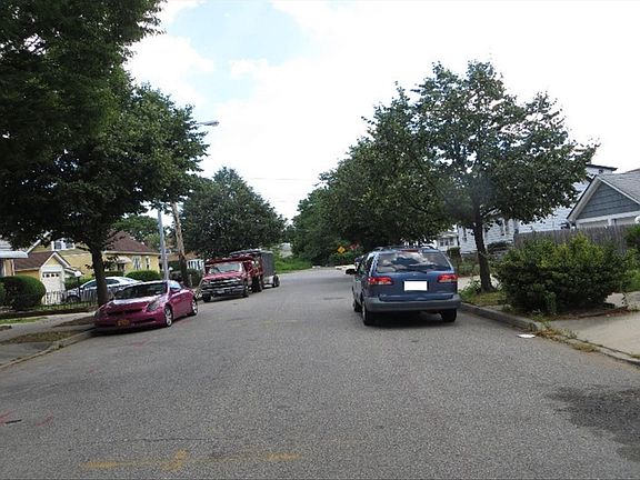 5th image of 14038 172nd St