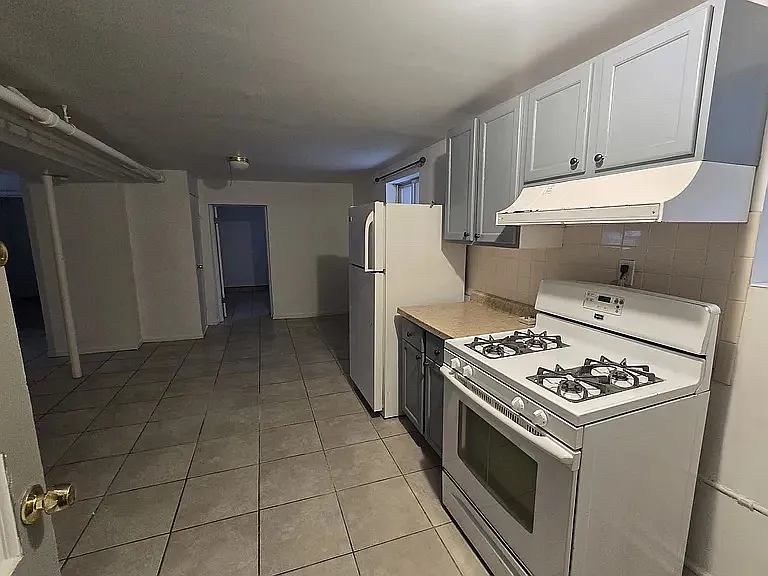2 bed, 845 sqft, $1,450 — Photo 4