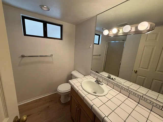 144 Jeffrey Dr — Photo 14