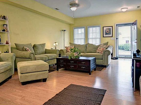 5th image of 106 Callahan Dr
