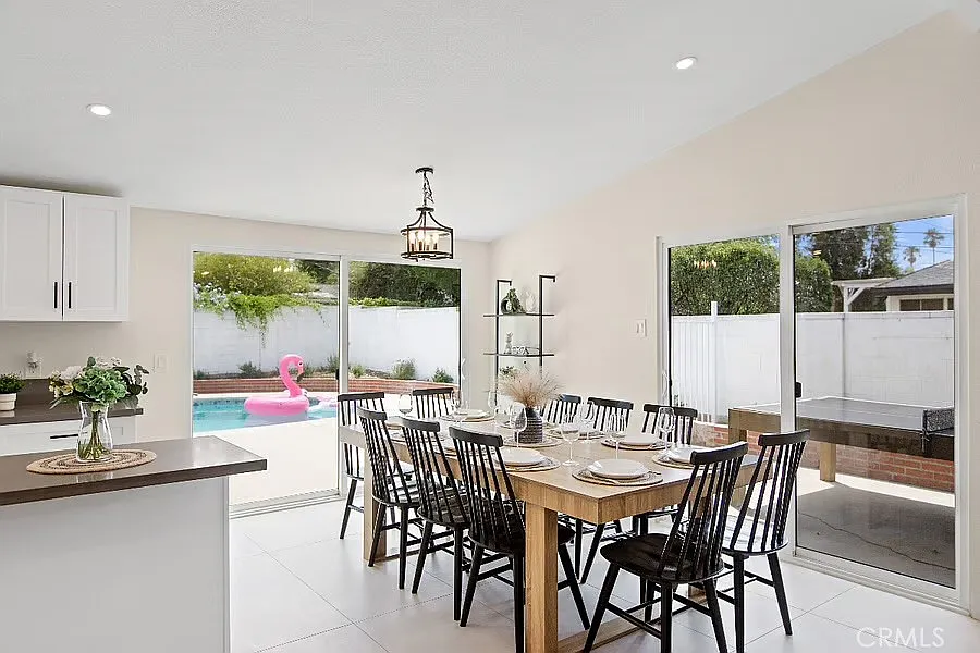 4 bed, 1400 sqft, $5,300 — Photo 4