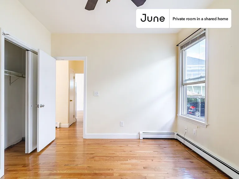 29 Spring Garden St #B — Photo 6