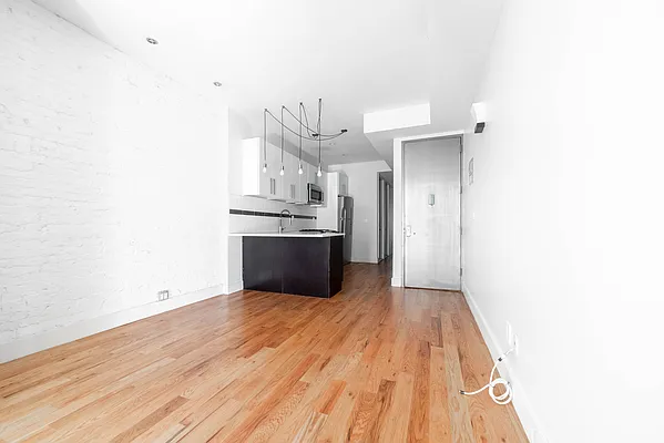 Rented by Goose Property Management LLC | media 26