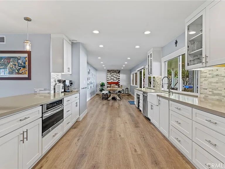 24935 Spadra Ln — Photo 12