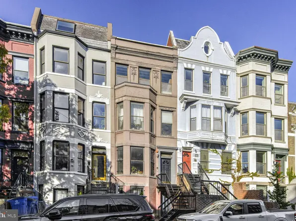 1863 California St NW, Washington, DC 20009