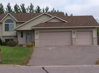 577 Sunwood Park Dr, Waite Park, MN 56387