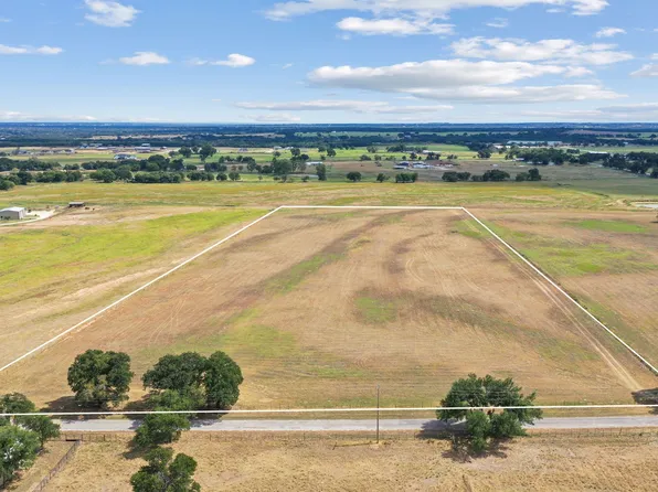 County Road 424, Stephenville, TX 76401