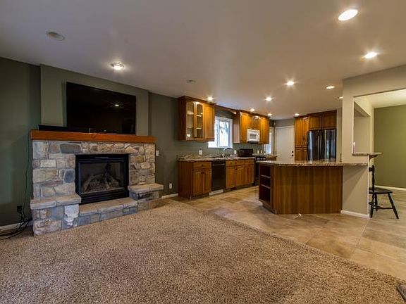 4th image of 7449 S Magic Hills Dr
