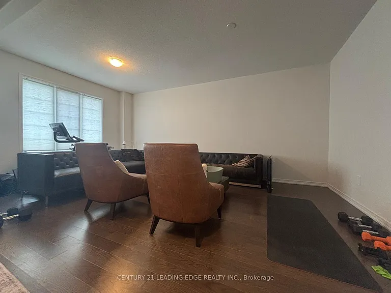 51 Hornchurch St — Photo 3