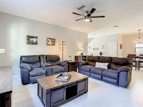 6402 Yellow Buckeye Dr — Photo 11