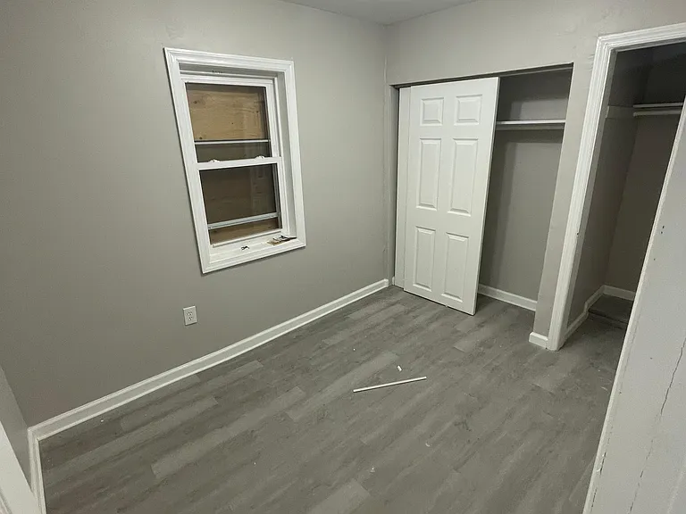 291 W Runyon St #1F — Photo 4