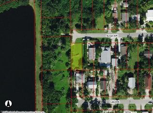 2332 Sunset Ave, Naples, FL 34112