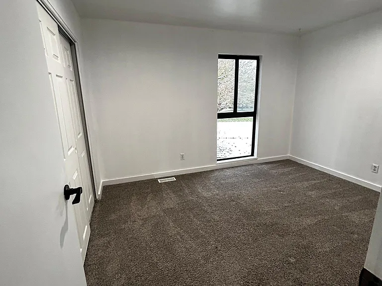 5268 S Rome Beauty Park #190 — Photo 9