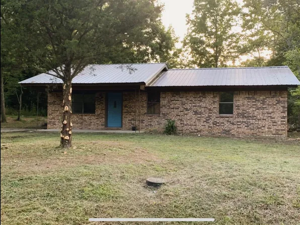 707 Dierks St, Broken Bow, OK 74728